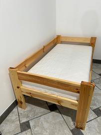 Letto di legno  140x70 per bambini