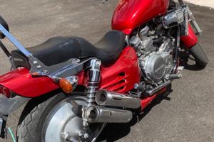 Honda VF 750 CUSTOM