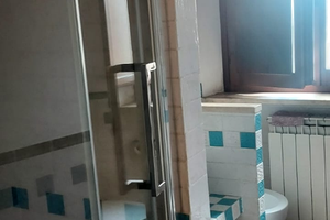 Si affitta stanze corti e lunghi periodi