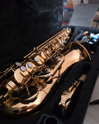 Sax Contralto Eastar 