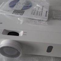 Videoproiettore Panasonic 4000 ANSI Lumen