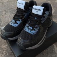 Chanel Runner Black