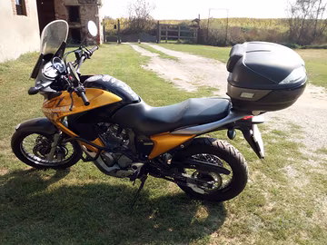 HONDA TRANSALP XL 700 VA