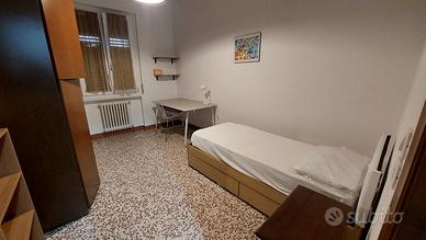 Stanza singola per studentessa