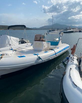 gommone Stingher 700 150 cavalli