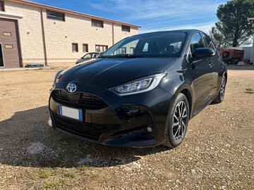 TOYOTA YARIS 1.5h Hybrid Trend 5 porte MY22