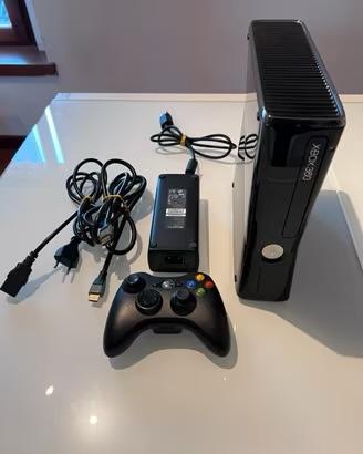 Xbox 360 slim nera LEGGI BENE