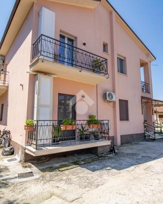 4 LOCALI A RIETI