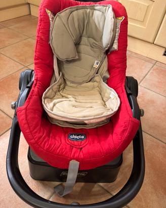 Seggiolino auto con base  CHICCO 0-9 mesi