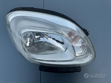 Faro anteriore destro Fiat Panda Easy usato