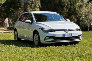 VOLKSWAGEN GOLF 8 2.0 TDI 115 CV STYLE – 2023