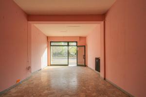 NEGOZIO A MARANELLO