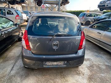 RICAMBI AUTO HYUNDAI I 10 anno 2010