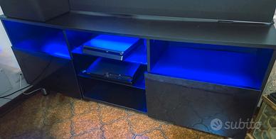 Mobile tv con luci led