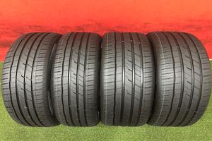 275 40 21 - 315 35 21 Gomme Estive RFT BMW X5 X6