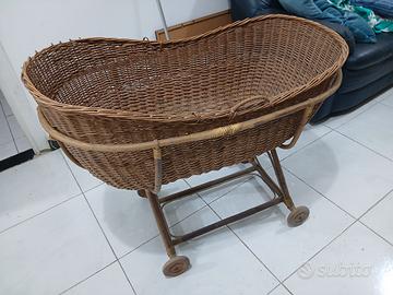 culla d'epoca in vimini