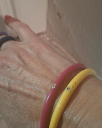 DUE PUNTI bracciali e anelli in silicone /diamanti