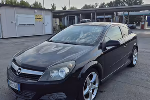 Opel astra gtc