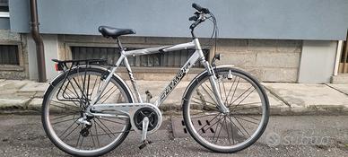 Bicicletta city bike OLYMPIA 