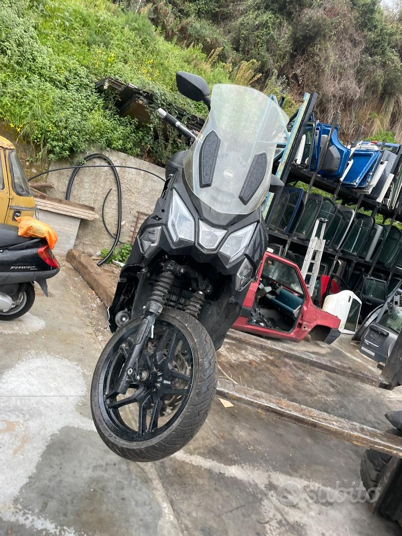 Ricambi per Sym joyride 300 - Moto e Scooter In vendita a Reggio Calabria