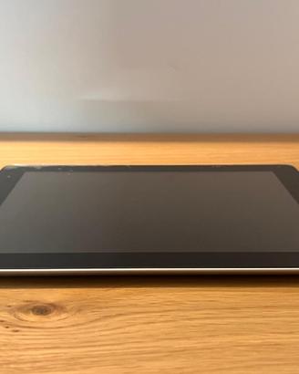 iPad 4ª Generazione A1460 + Costodia e Auricolari