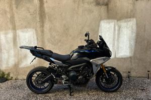 Tracer 900 GT