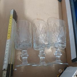 bicchieri liquore