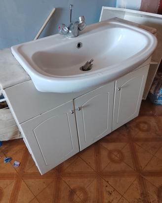 lavandino, con mobiletto 