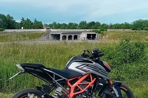 KTM Duke 125 2023