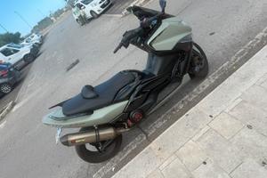 Yamaha t max