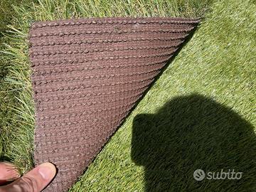 Rotoli di prato sintetico. Erba di qualità