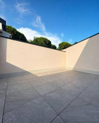 Appartamento di 130 m² con 3 locali e box auto a E