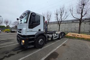 Iveco Stralis 420CV 3 assi - scarrabile