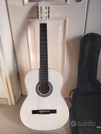 🎸 Chitarra bianca Miguel Demarias