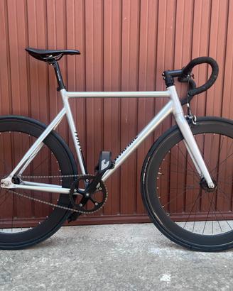 Bici scatto fisso Santafixie