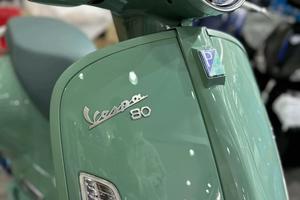 Piaggio Vespa 310 GTS hpe ottantesimo anniversario