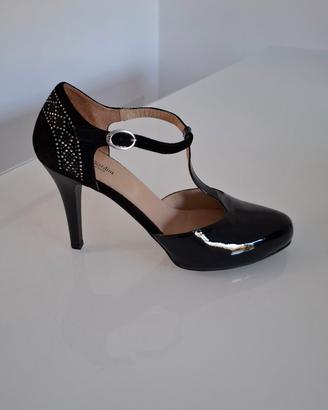 SCARPE DONNA NERO GIARDINI NERE