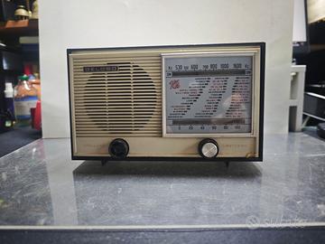 radio a valvole Geloso G.16/5,vintage