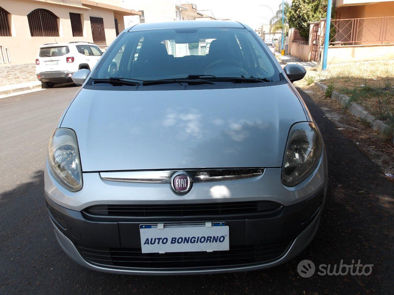 Fiat Punto Evo 2011 photo 2