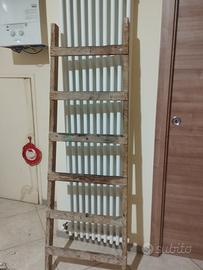 scala in legno (antica)