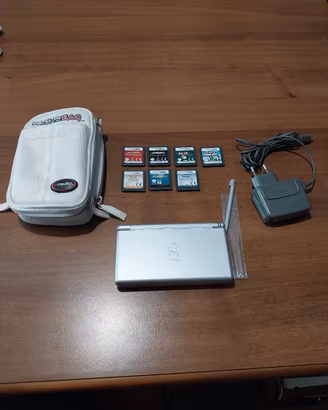 Nintendo DS LITE mod. USG-001