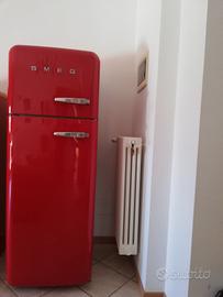 Frigorifero Smeg con vano congelatore decorativo