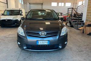 Toyota Auris 1.4 D-4D 5 porte Active 2011