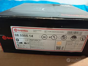 freni a disco e pastiglie freno anteriore Brembo