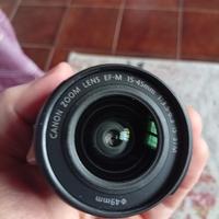 Canon EOS M100 + 15-45mm pari al nuovo