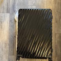 Tumi 19 DEGREE Espandibile 77Cm Nera