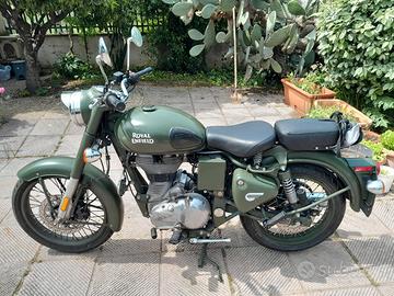 Royal Enfield Classic 500 EFI Battle Green