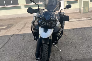 Triumph Tiger 800 XC