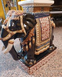 Elefante in ceramica
