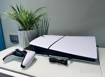 PLAYSTATION 5 Slim 1TB  NUOVA in GARANZIA